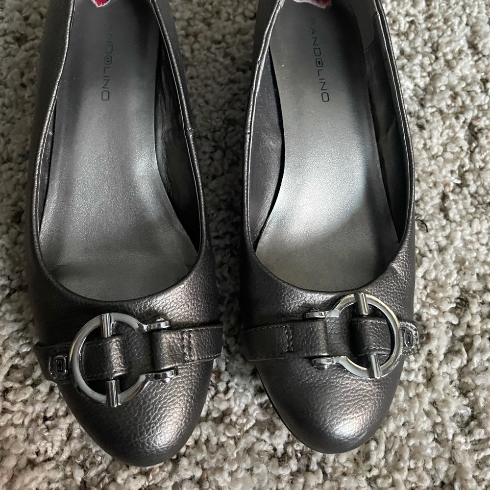 Women's Faux leather slight wedge flat shoes in Dove gray color.
